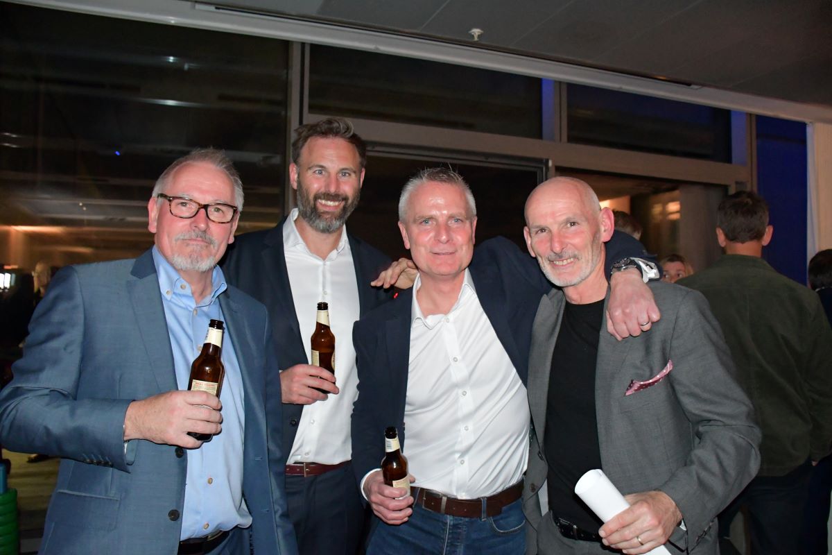 Shaun Harris with guests
